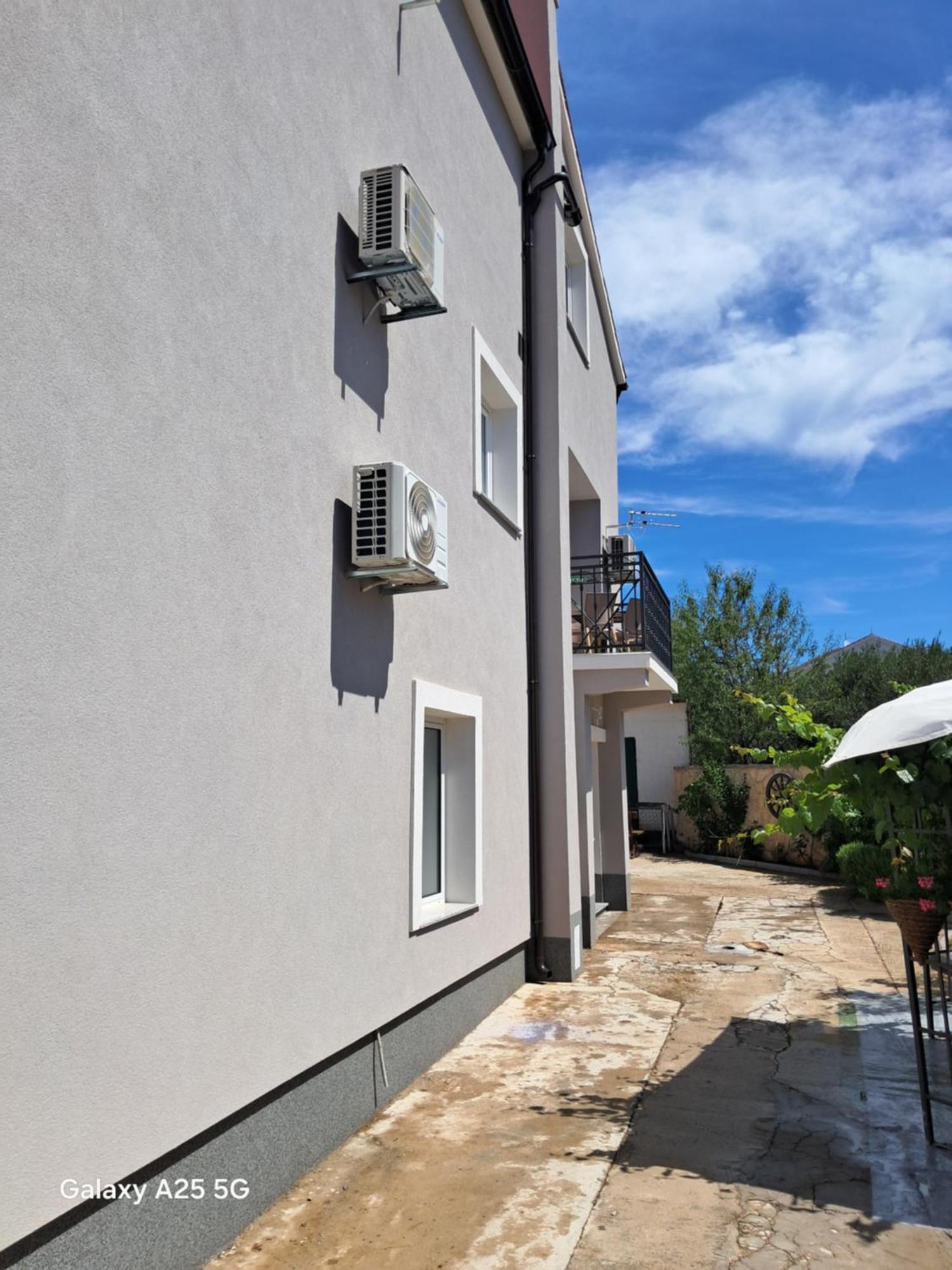 Tribalj Apartments Tonci מראה חיצוני תמונה