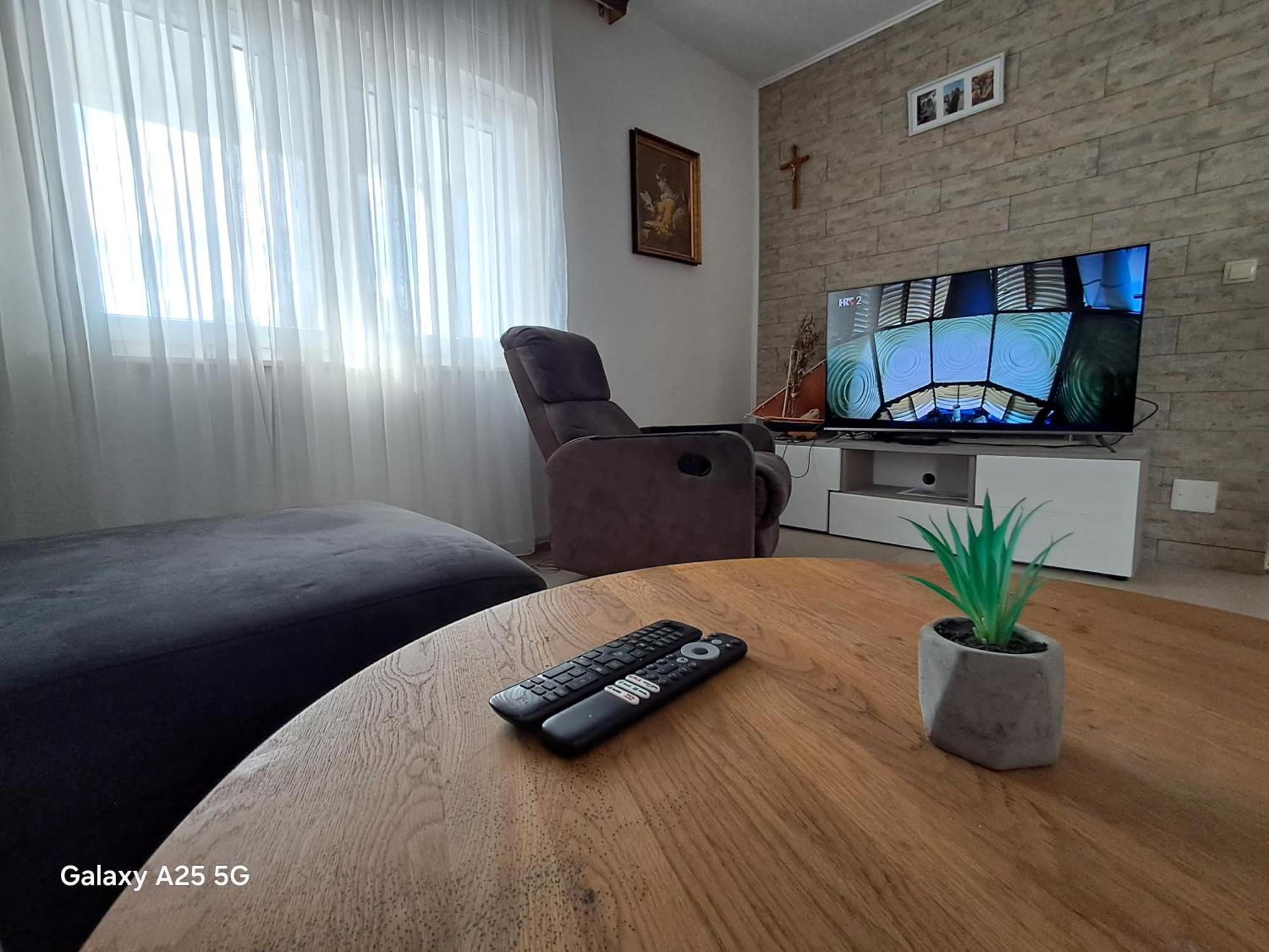 Tribalj Apartments Tonci חדר תמונה