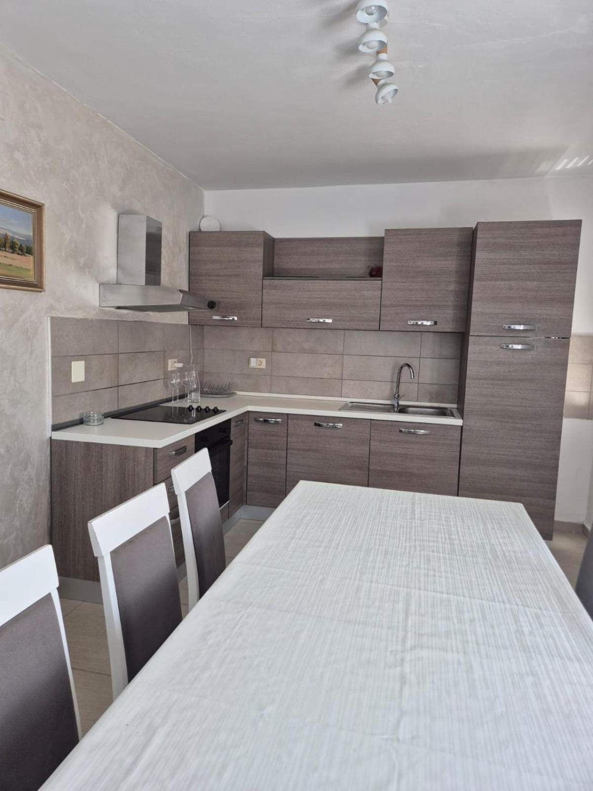 Tribalj Apartments Tonci מראה חיצוני תמונה