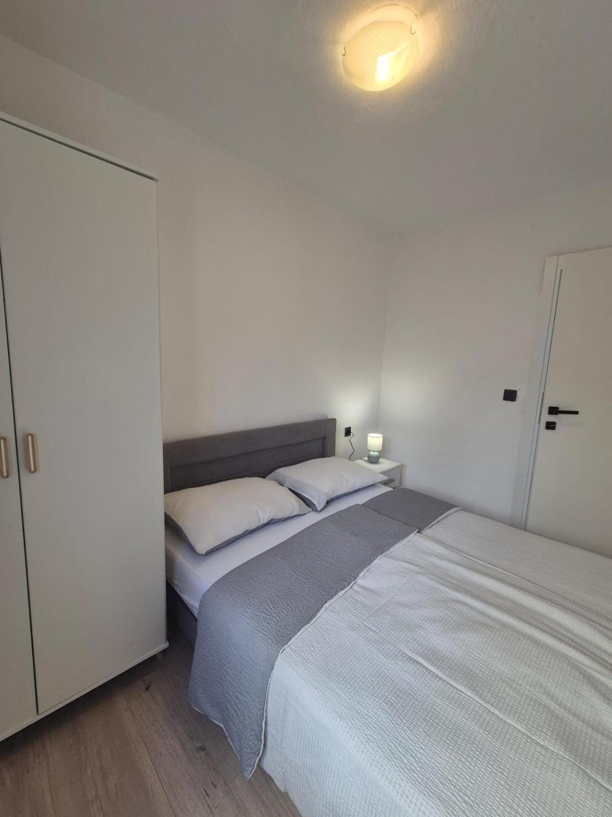 Tribalj Apartments Tonci מראה חיצוני תמונה