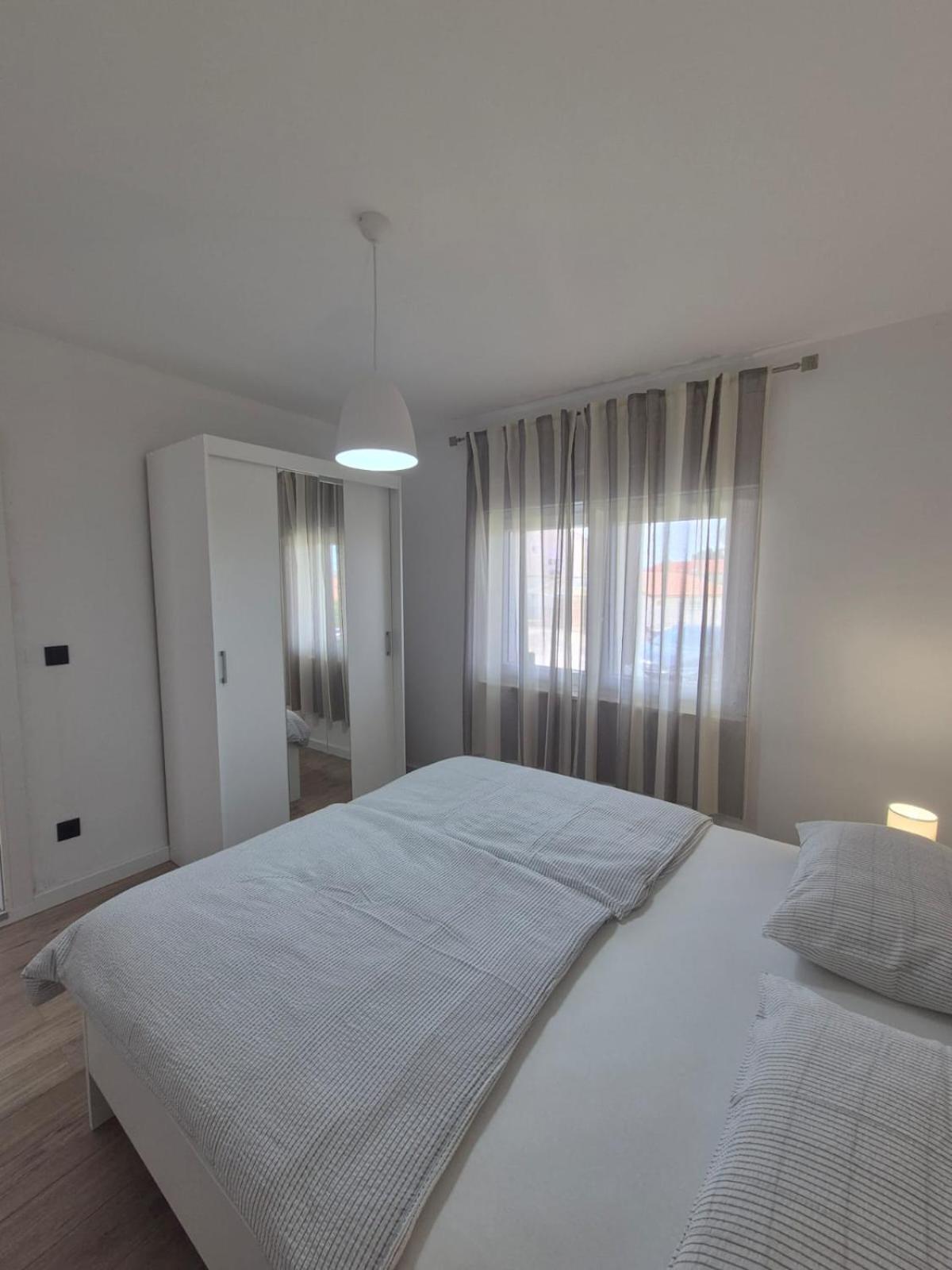 Tribalj Apartments Tonci מראה חיצוני תמונה